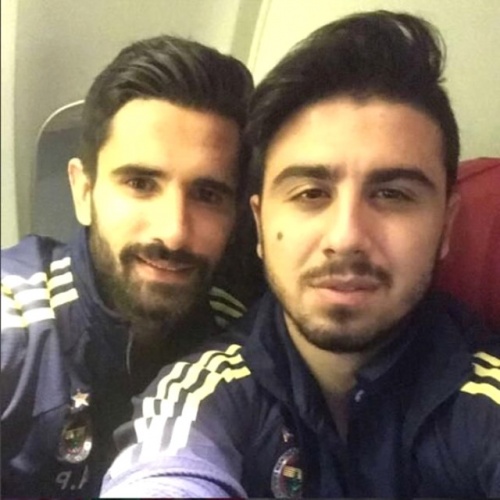 Fenerbahçe'nin iki oyuncusu fena yakalandı! 3