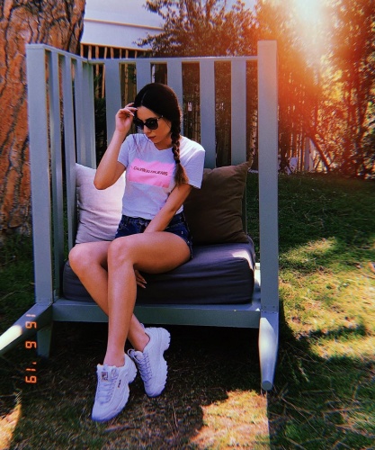 Todor Nedelev'in sevgilisi sosyal Anita Terziyska Instagram'ı salladı 41