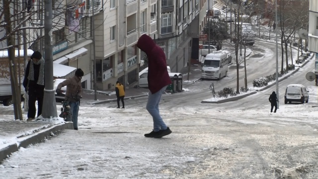 İstanbullu'nun buzla imtihanı 18