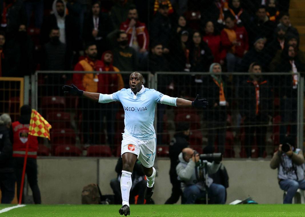 Trabzonspor Süper Lig'in yıldızını istiyor! Görüşmeler başladı 4