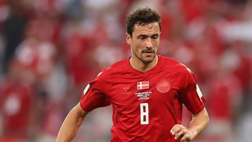 Trabzonspor 2 futbolcuyla sözleşme imzalayabilir! Gözler KAP açıklamalarında 3