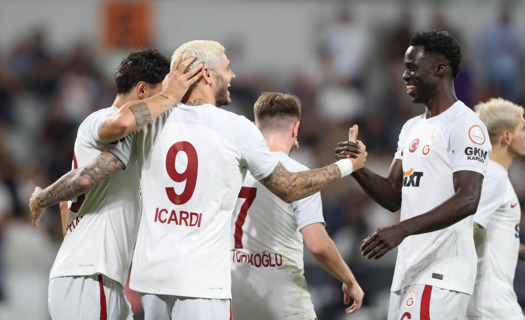 Galatasaray Başakşehir'i de devirdi 11