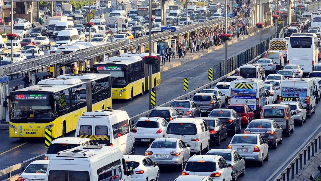 Yarın İETT, metro, metrobüs bedava mı? 11 Eylül 2023 Pazartesi İstanbul’da ulaşım ücretsiz mi, kaça kadar? 1