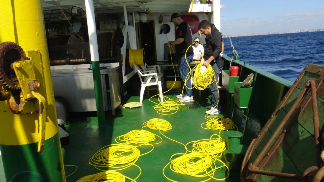 Türkiye'de bir ilk: 2 yıl sürecek çalışma Marmara Denizi'nin derinliklerine ışık tutacak 2