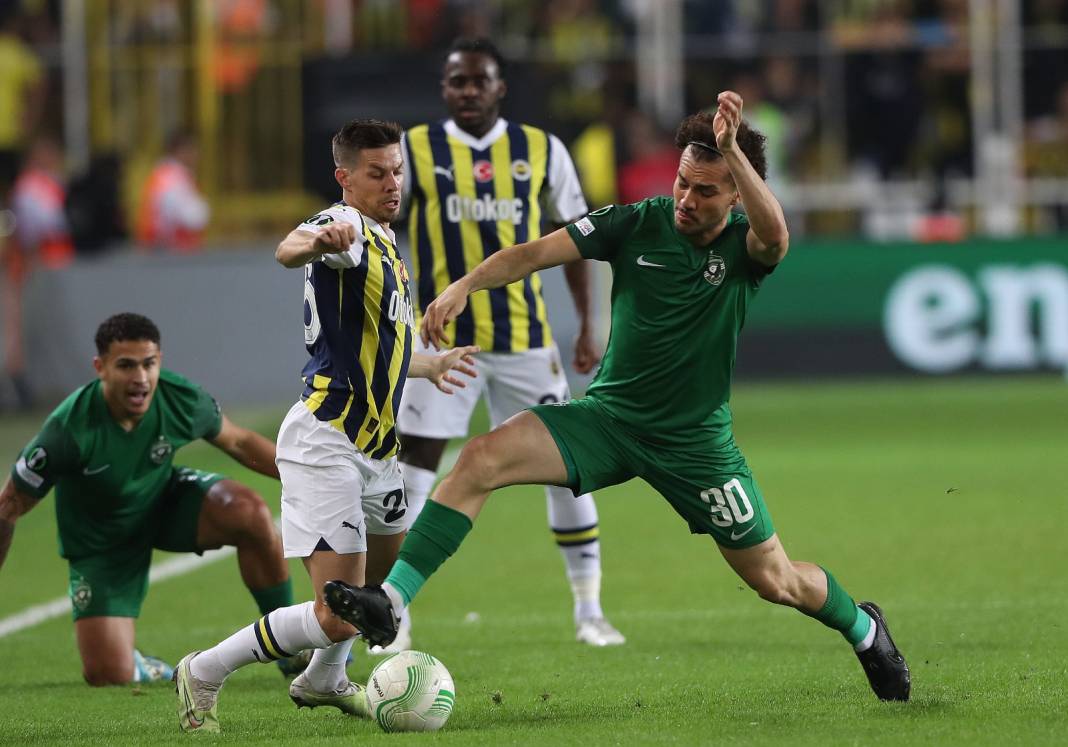 Fenerbahçe rakibini 3-1 yendi 3