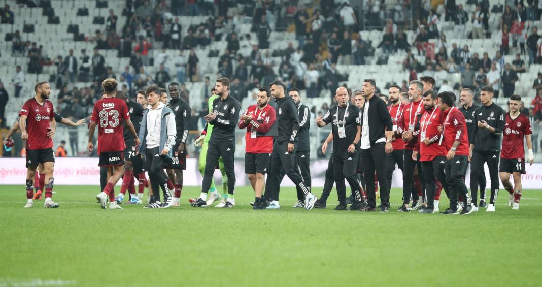 Beşiktaş - Gaziantep FK maçından çok özel fotoğraflar 1