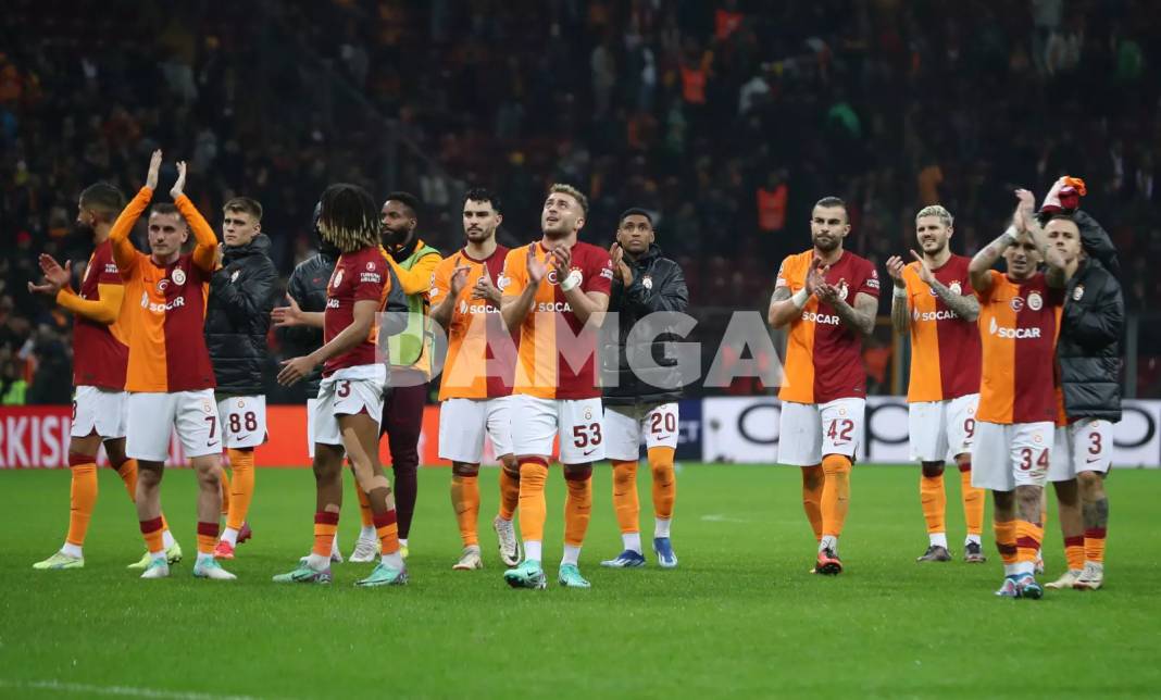 Galatasaray Manchester United ile berabere kaldı 28