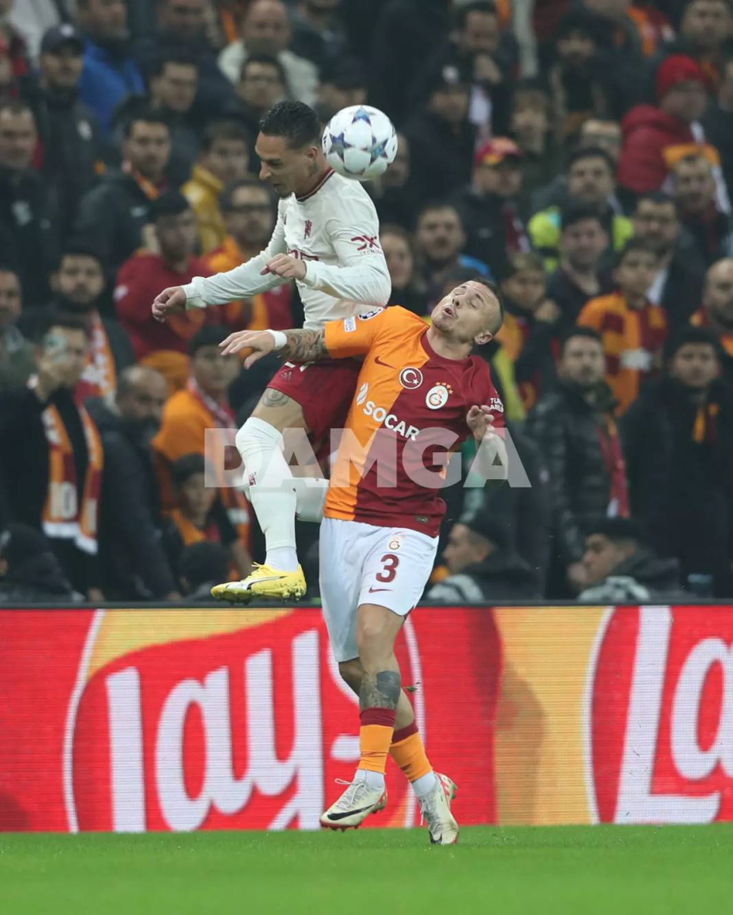 Galatasaray Manchester United ile berabere kaldı 11