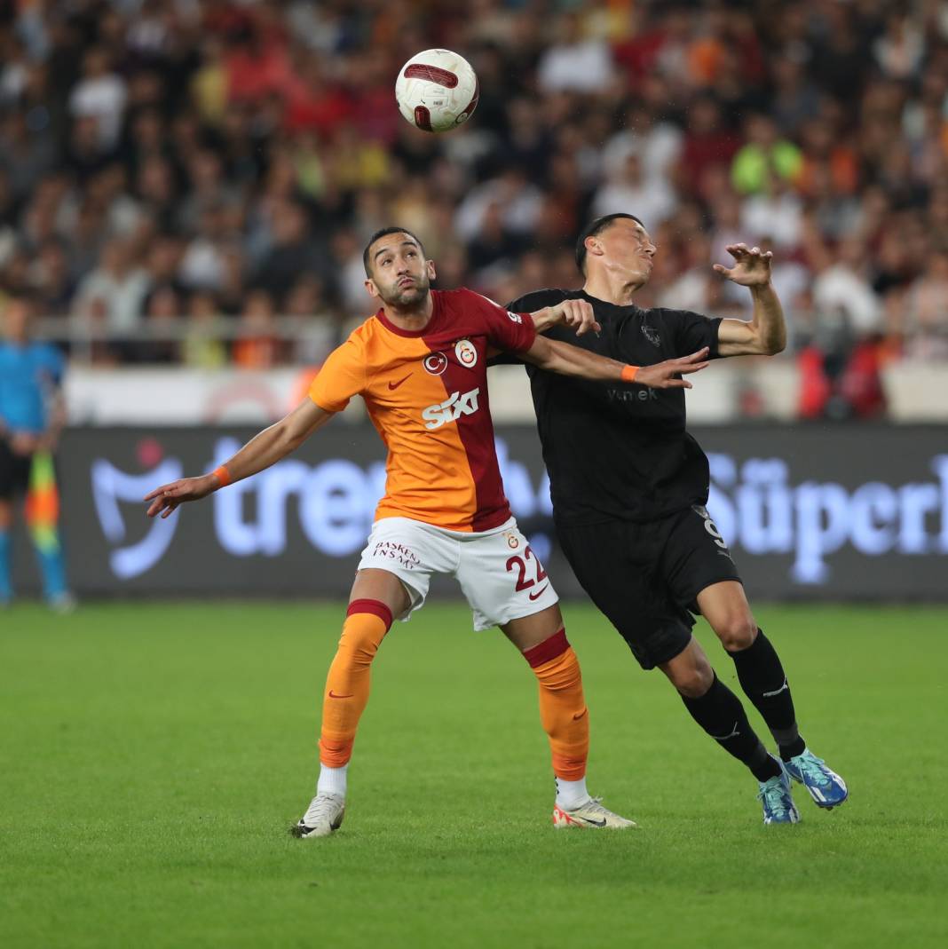 Hatayspor, Galatasaray'ın yenilmezlik serisine son verdi 27