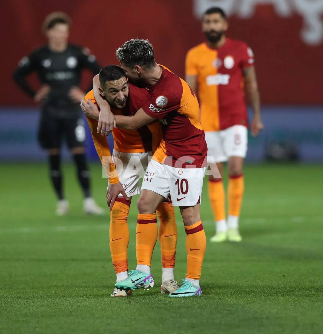 Galatasaray, Pendikspor deplasmanından galip döndü 7