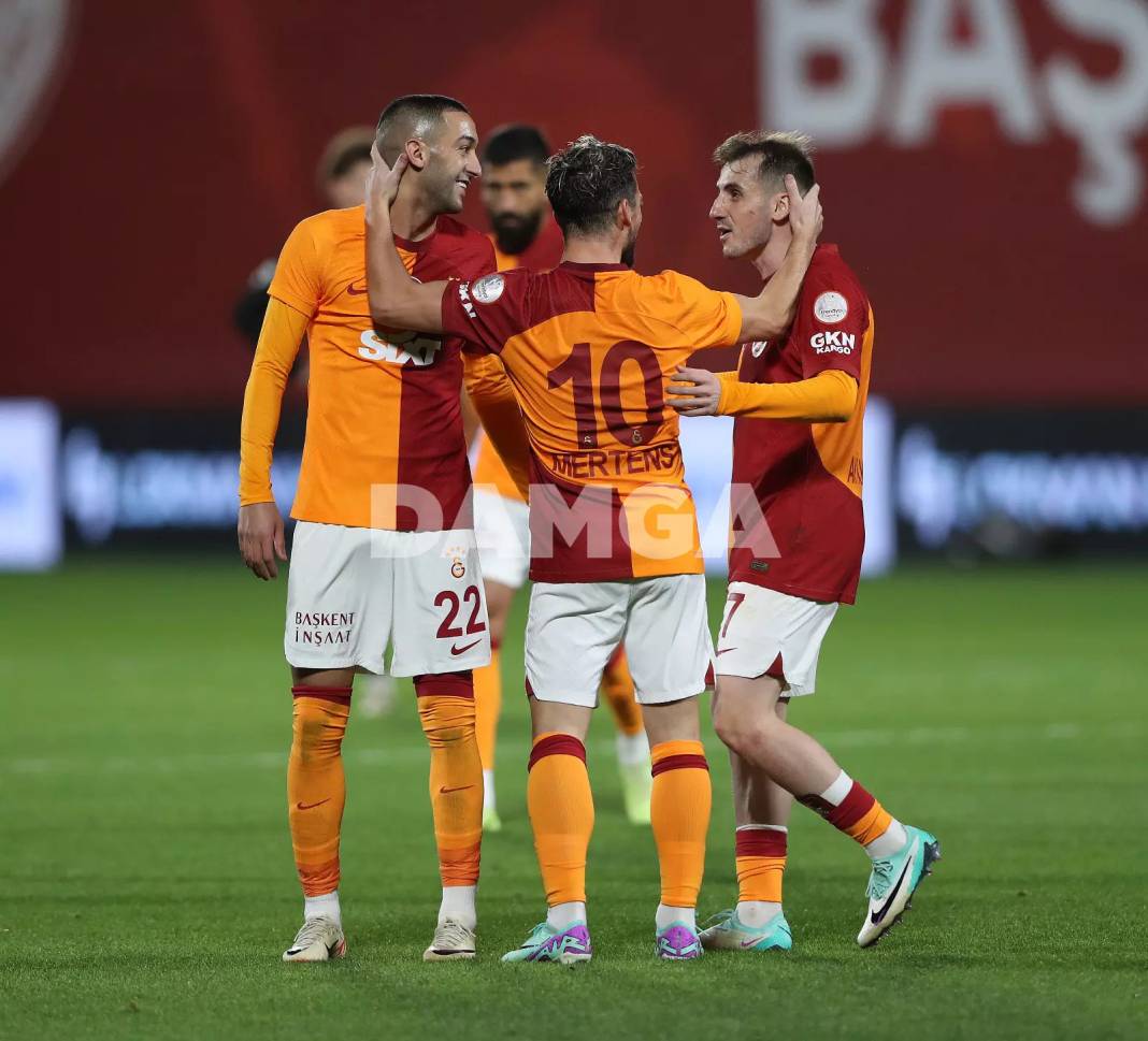 Galatasaray, Pendikspor deplasmanından galip döndü 9