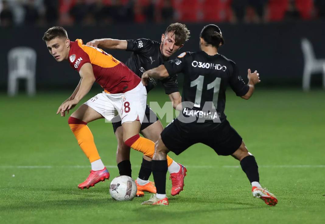 Galatasaray, Pendikspor deplasmanından galip döndü 11