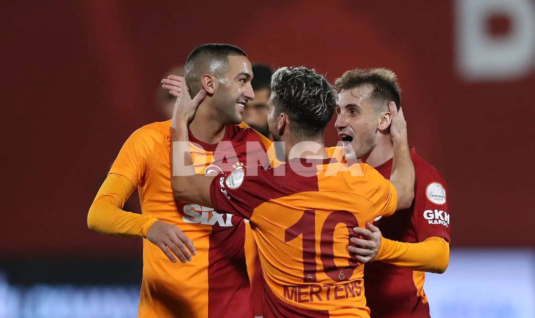 Galatasaray, Pendikspor deplasmanından galip döndü 15
