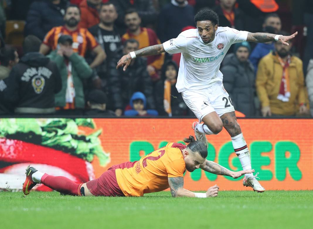 Galatasaray Karagümrük'ü tek golle geçti 21
