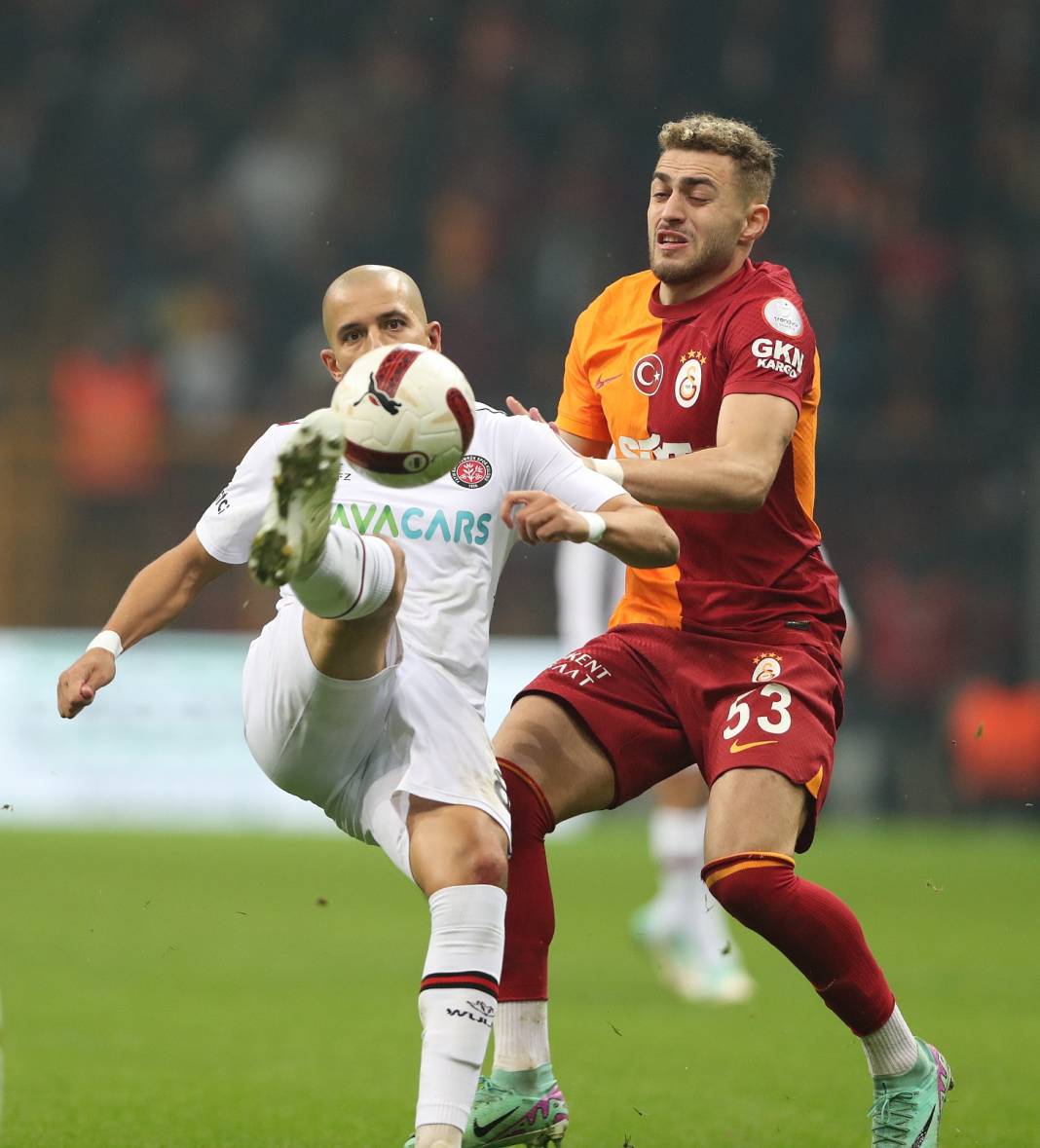 Galatasaray Karagümrük'ü tek golle geçti 16