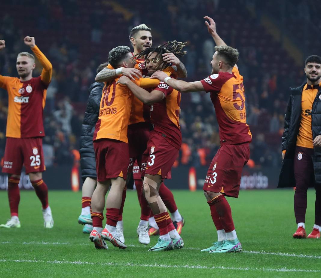 Galatasaray Karagümrük'ü tek golle geçti 3