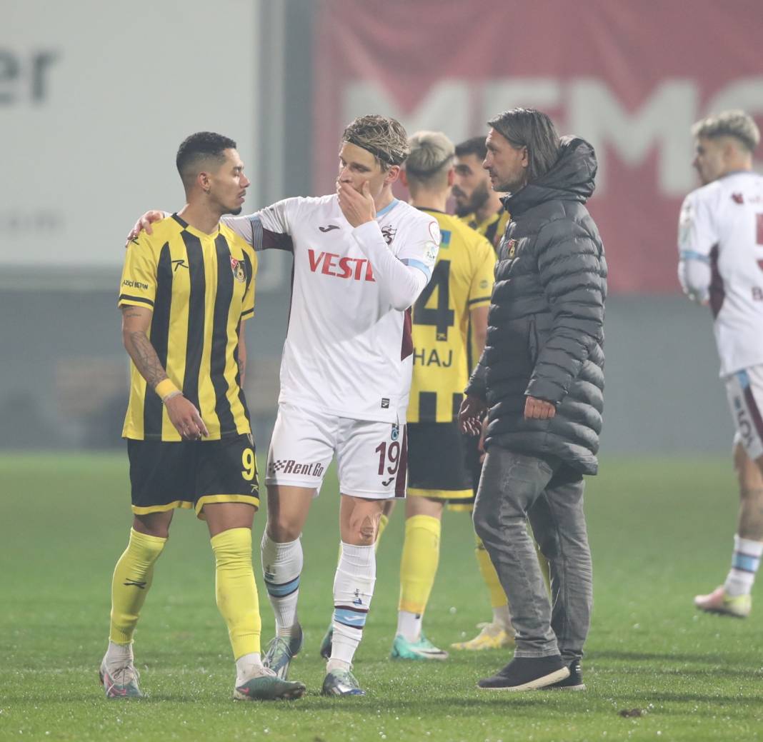 İstanbulspor-Trabzonspor maçı fotoğrafları 6