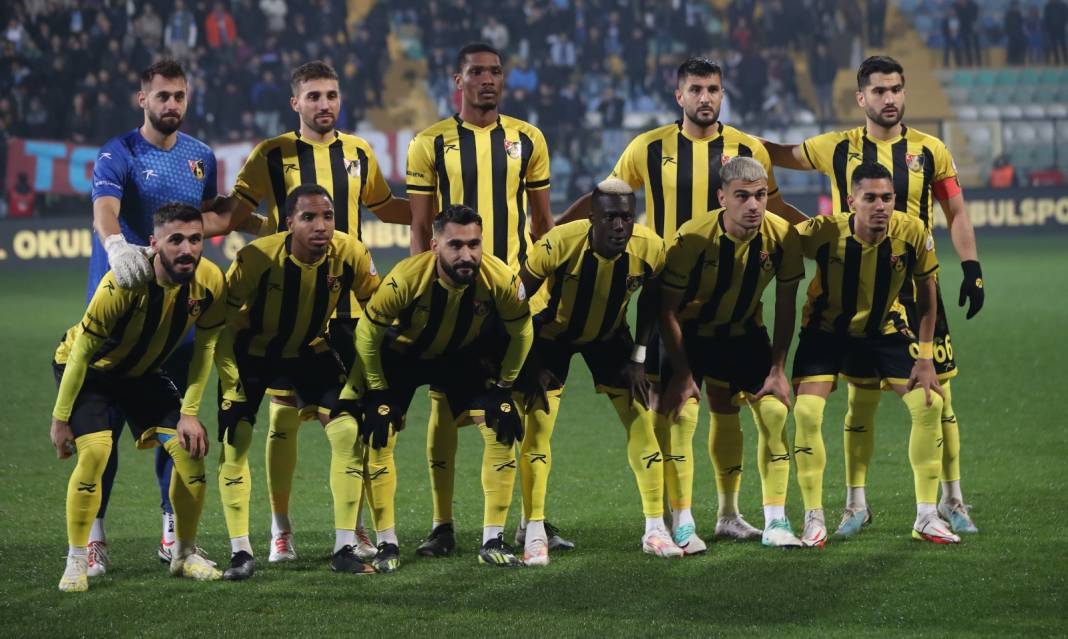İstanbulspor-Trabzonspor maçı fotoğrafları 1