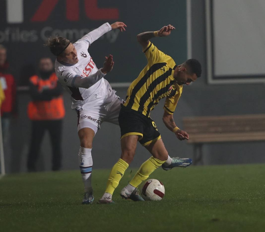 İstanbulspor-Trabzonspor maçı fotoğrafları 20