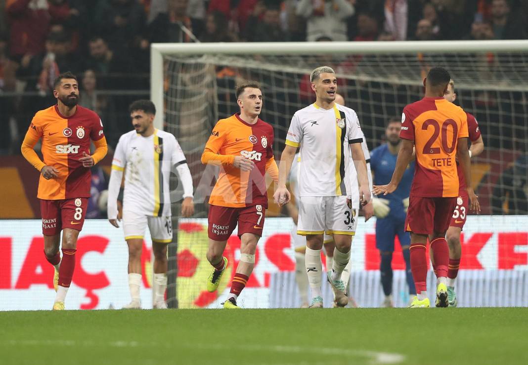 Galatasaray sahasında İstanbulspor'u 3-1 mağlup etti 21