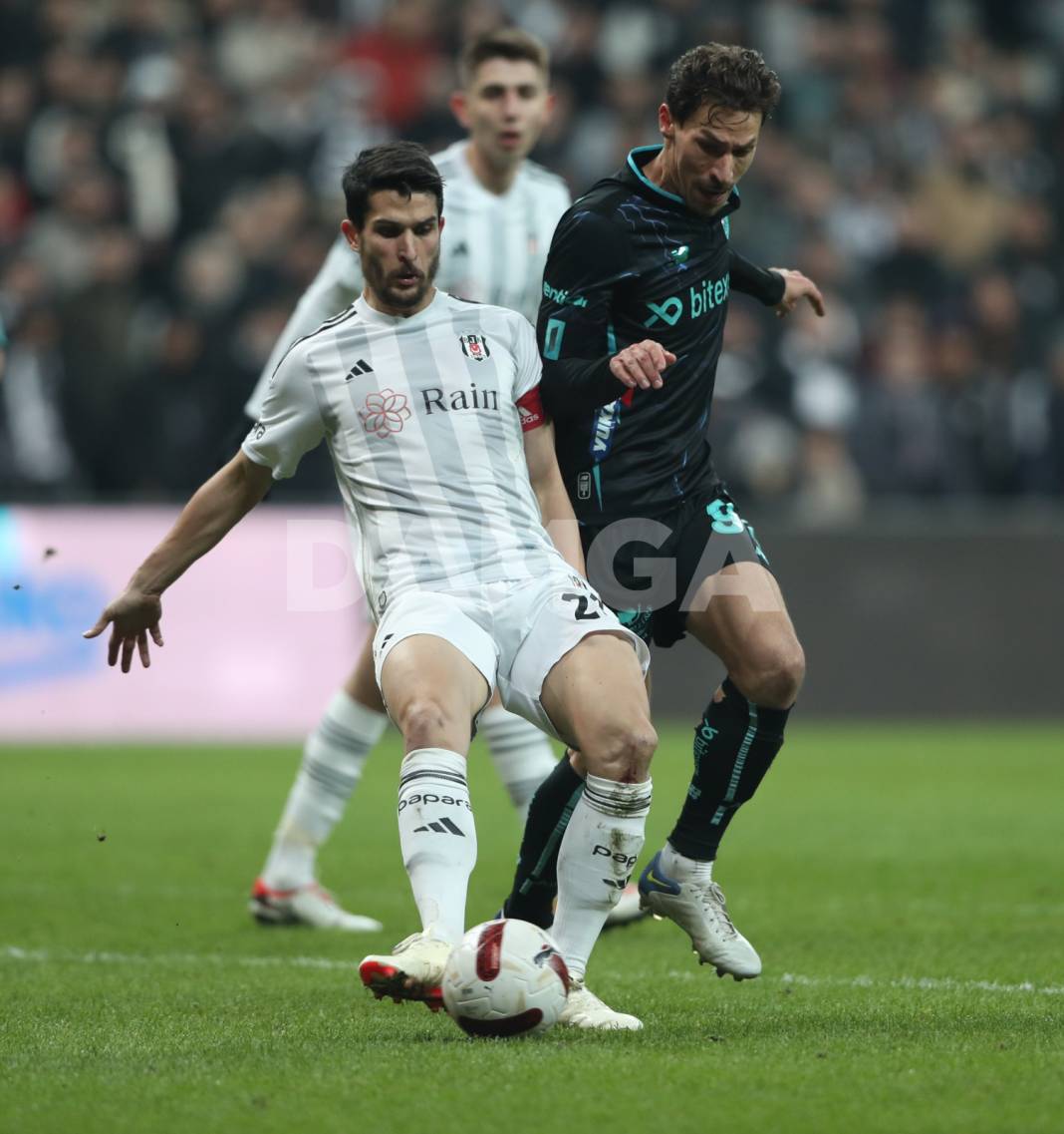 Beşiktaş Adana Demirspor maçı golsüz beraberlikle bitti 11
