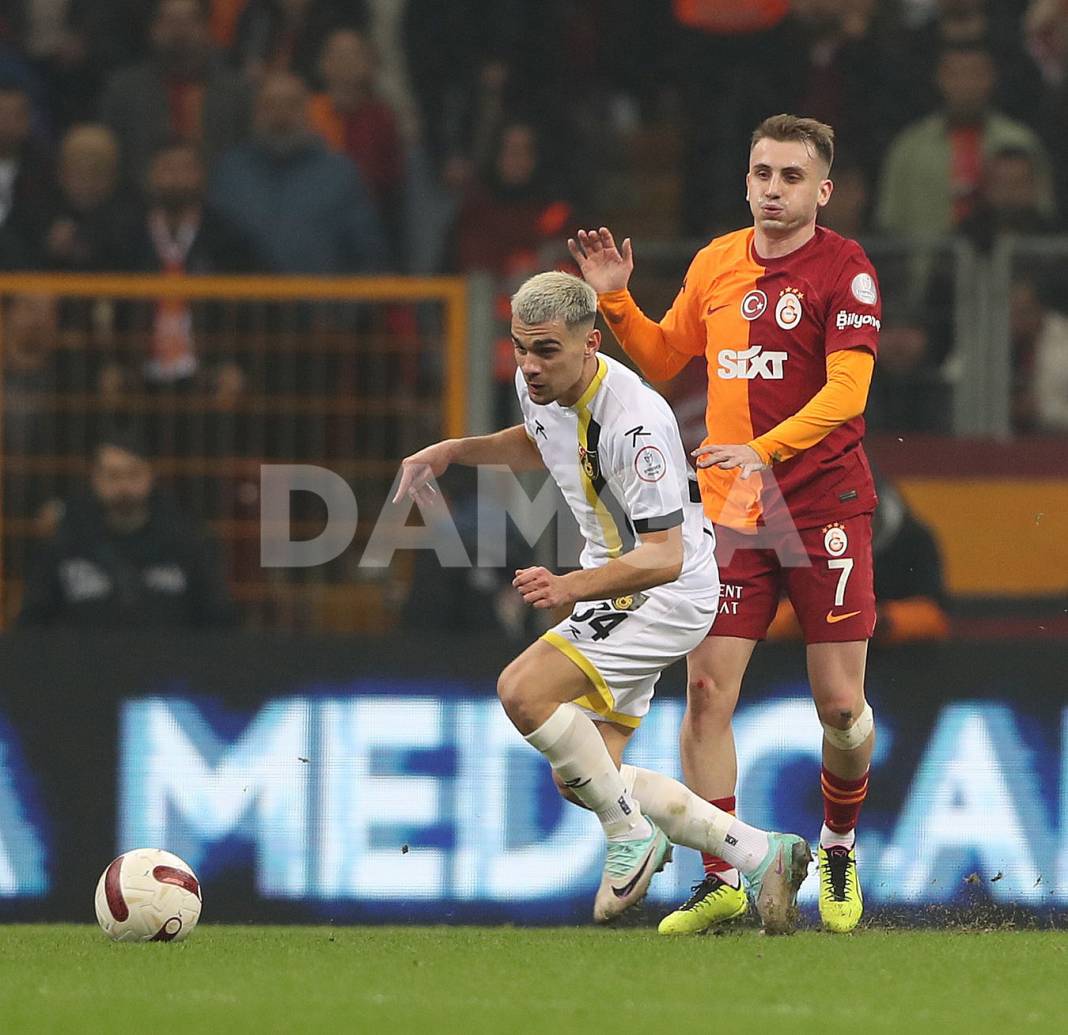 Galatasaray sahasında İstanbulspor'u 3-1 mağlup etti 28