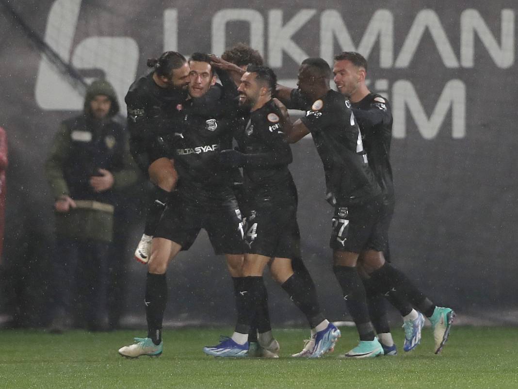 Beşiktaş’a Pendik sürprizi 18