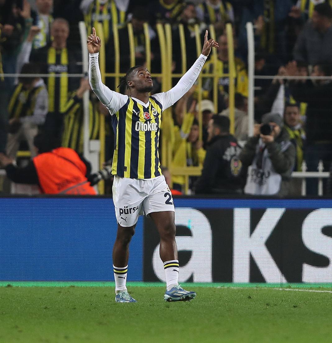 Fenerbahçe zirve yarışında hata yapmadı, uzatmalarda kazandı 4