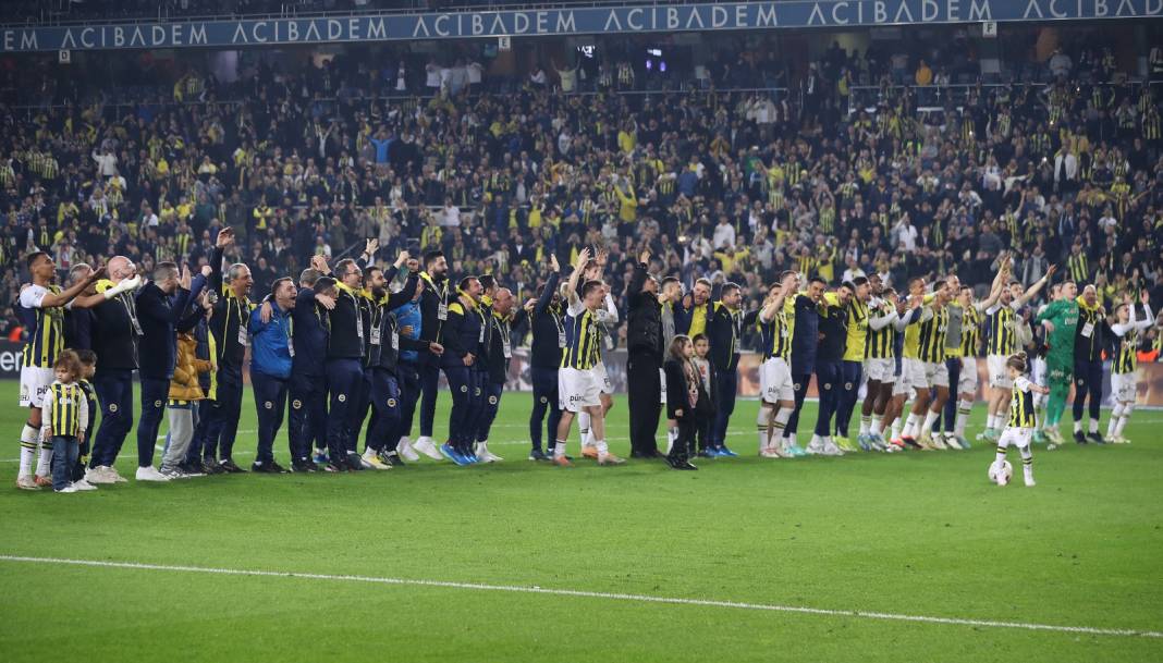 Fenerbahçe zirve yarışında hata yapmadı, uzatmalarda kazandı 1