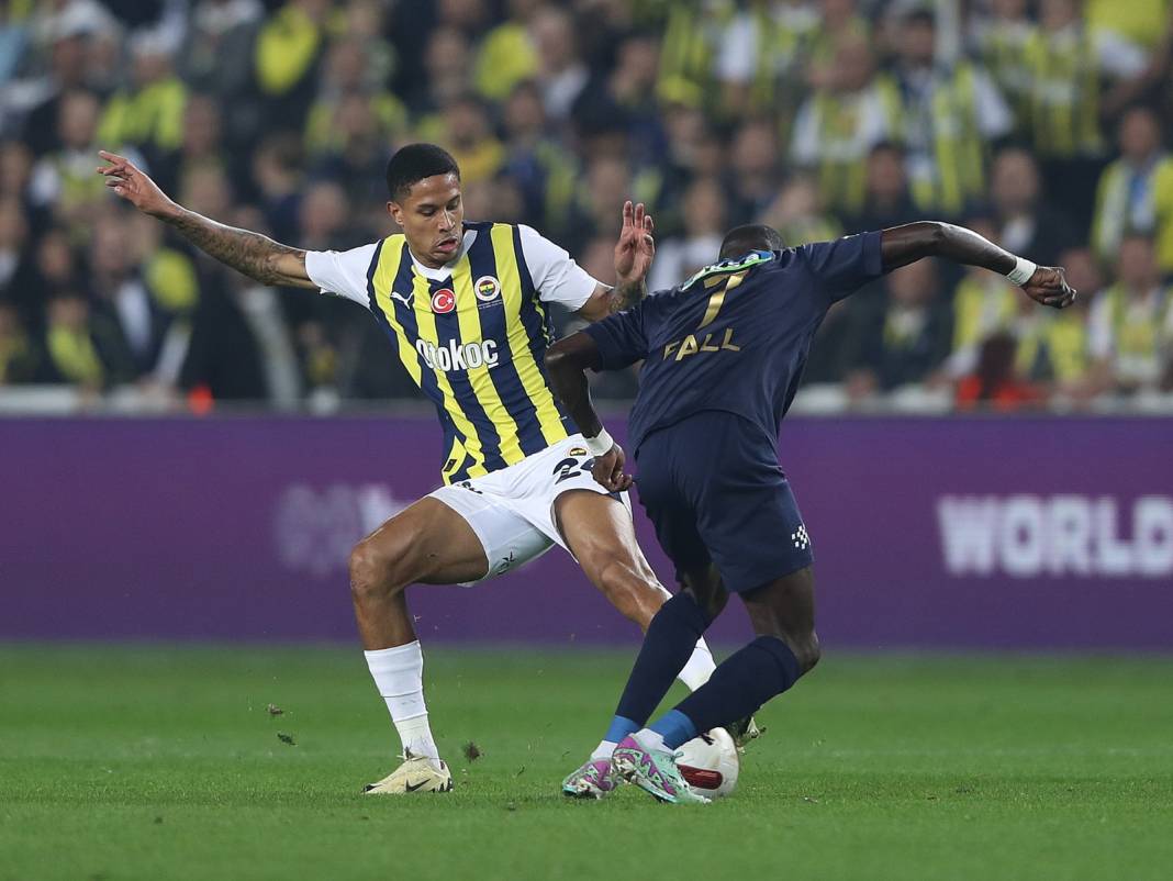 Fenerbahçe zirve yarışında hata yapmadı, uzatmalarda kazandı 19