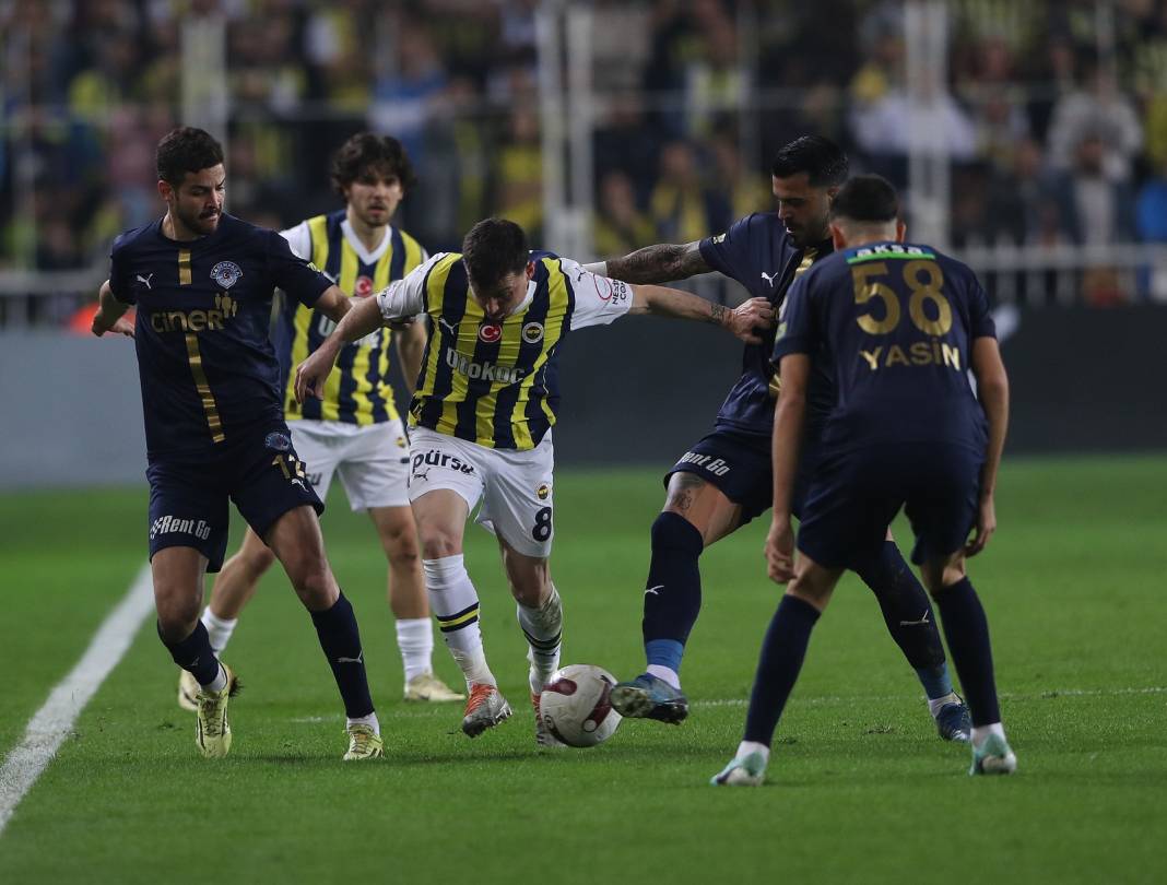 Fenerbahçe zirve yarışında hata yapmadı, uzatmalarda kazandı 18