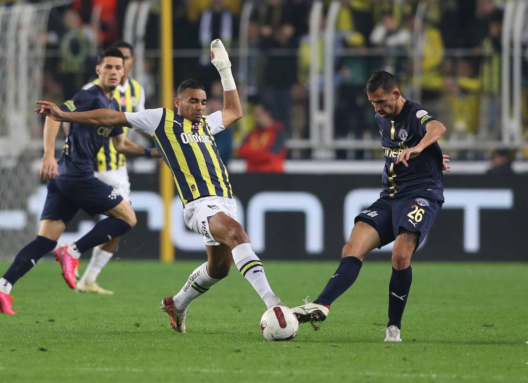 Fenerbahçe zirve yarışında hata yapmadı, uzatmalarda kazandı 11
