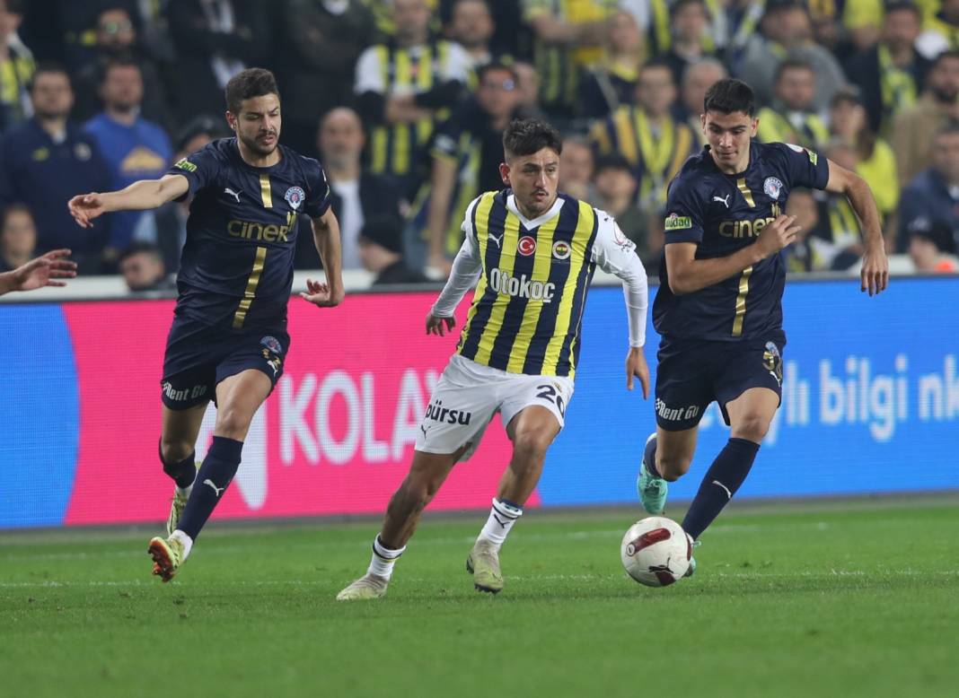 Fenerbahçe zirve yarışında hata yapmadı, uzatmalarda kazandı 13