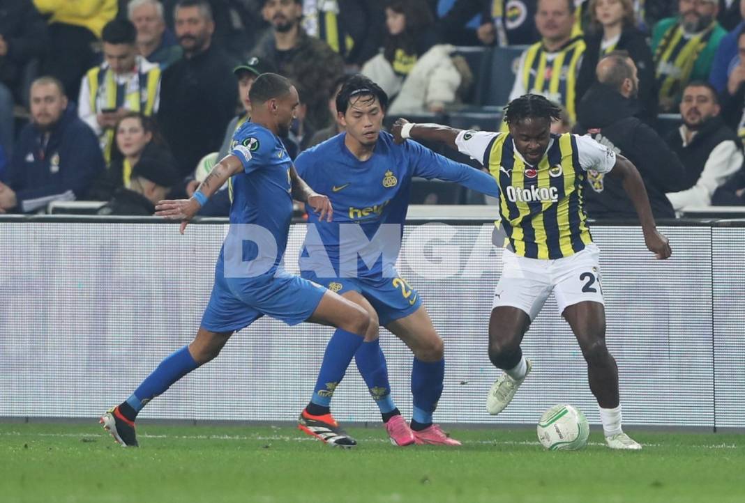 Fenerbahçe Konferans Ligi’nde çeyrek finale yükseldi 14