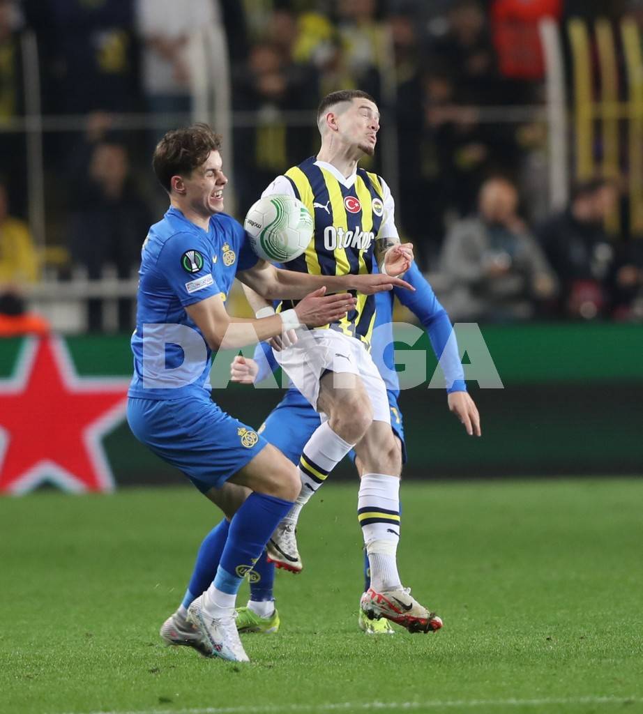 Fenerbahçe Konferans Ligi’nde çeyrek finale yükseldi 21