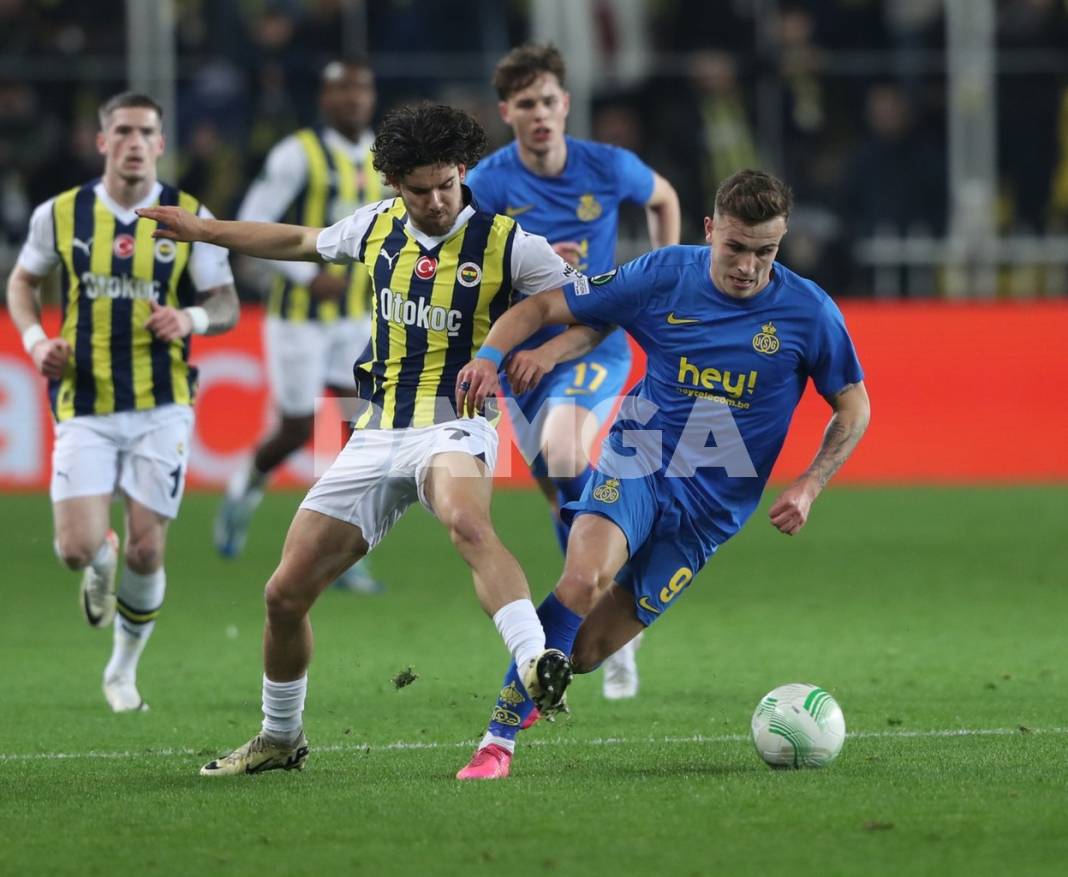 Fenerbahçe Konferans Ligi’nde çeyrek finale yükseldi 19
