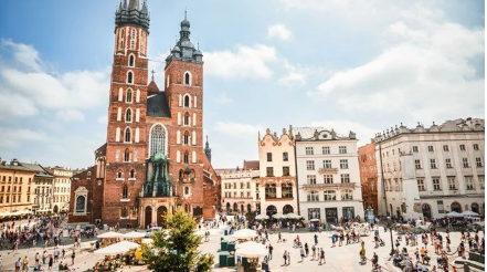 THY Polonya'nın tarihi Krakow kentine uçuş başlattı