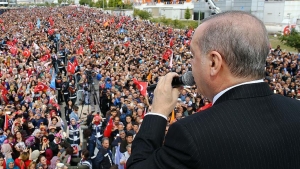 Cumhurbaşkanı Erdoğan: Ülkemize yan bakan teröristleri kovalıyoruz