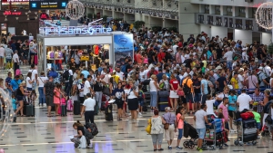 Antalya'ya Hava Yoluyla Gelen Turist Sayısı 7 Milyonu Geçti