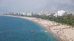 Antalya'da Deniz Suyu Sıcaklığı, Hava Sıcaklığını Geçti