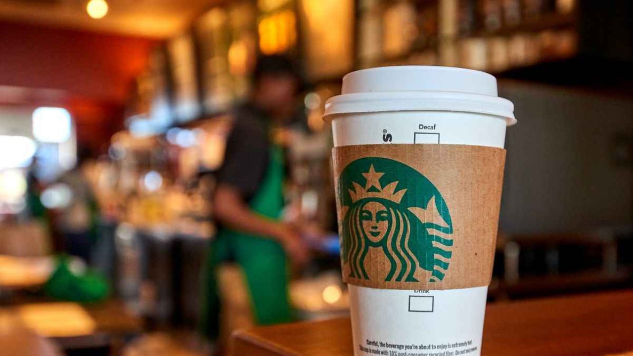Starbucks’a dev zam! İşte 2023 Starbucks yeni fiyat listesi!