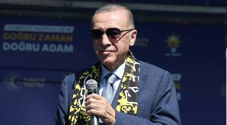 Erdoğan: Kendi provokasyonlarıyla olay çıkarıyorlar