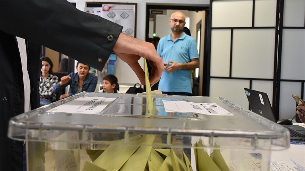 Yurt dışı ve gümrüklerde kaç kişi oy kullandı 9 Mayıs 2023?