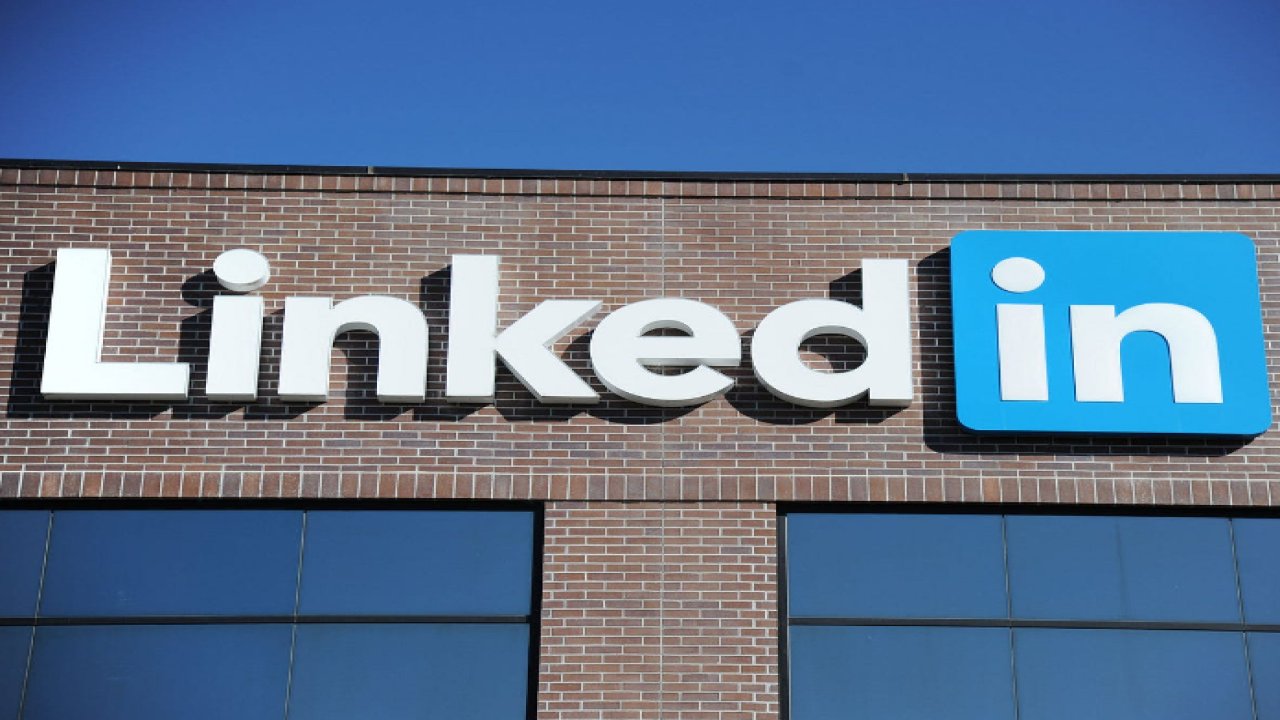 LinkedIn de o ülkede işten çıkarma kararı aldı