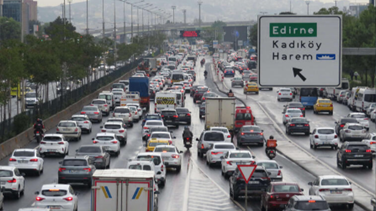 İstanbul'da trafik yoğunluğu: Yüzde 71'ye ulaştı