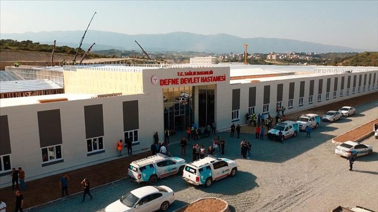 60 günde tamamlandı: Defne Devlet Hastanesi hizmete açılıyor