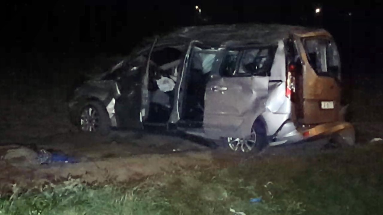 Edirne'de göçmenleri taşıyan araçta 1 kişi öldü, 10 kişi yaralandı