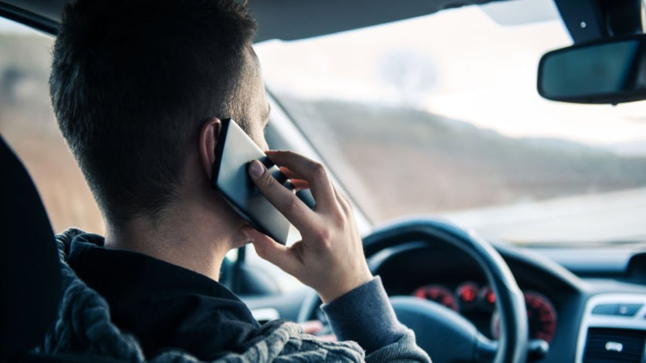 Trafikte telefonla konuşma cezaları için ilginç karar! Emsal teşkil edebilir