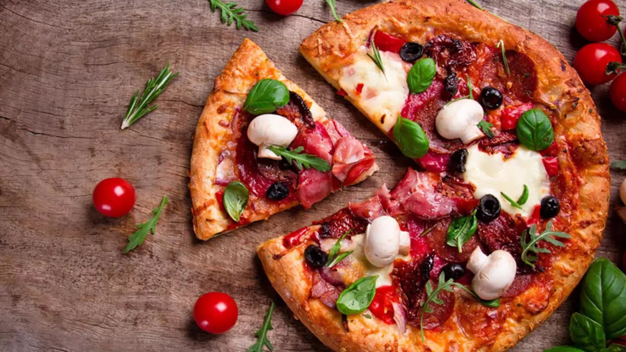 Bir pazar aktivitesi: Evde çocuklarla kolay pizza tarifi