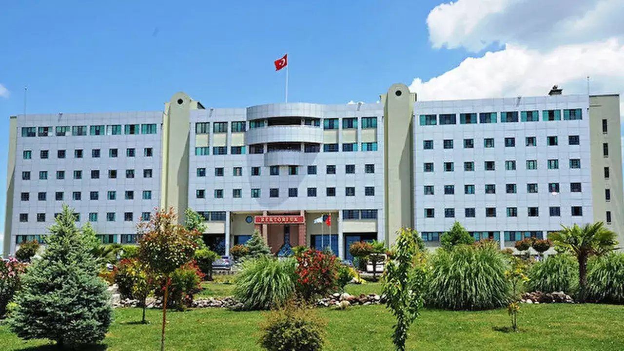 Balıkesir Üniversitesi "Öğretim Üyesi" alımı yapacağını duyurdu